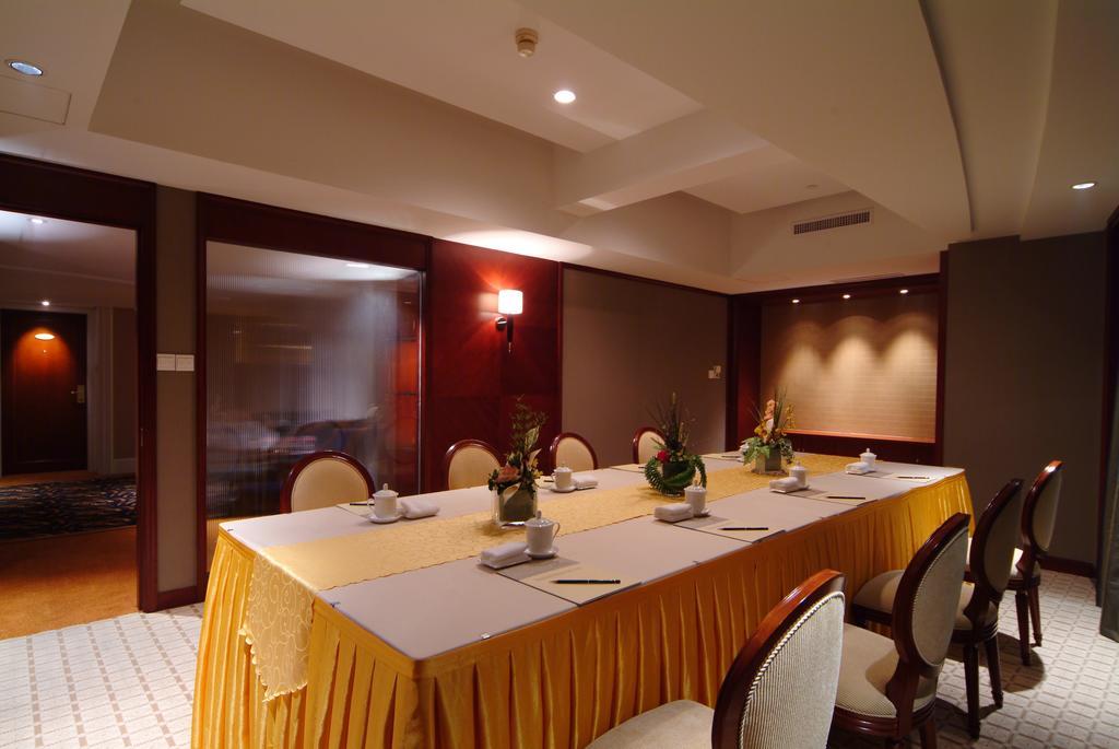 Shao Xing International Hotel Шаосин Екстериор снимка
