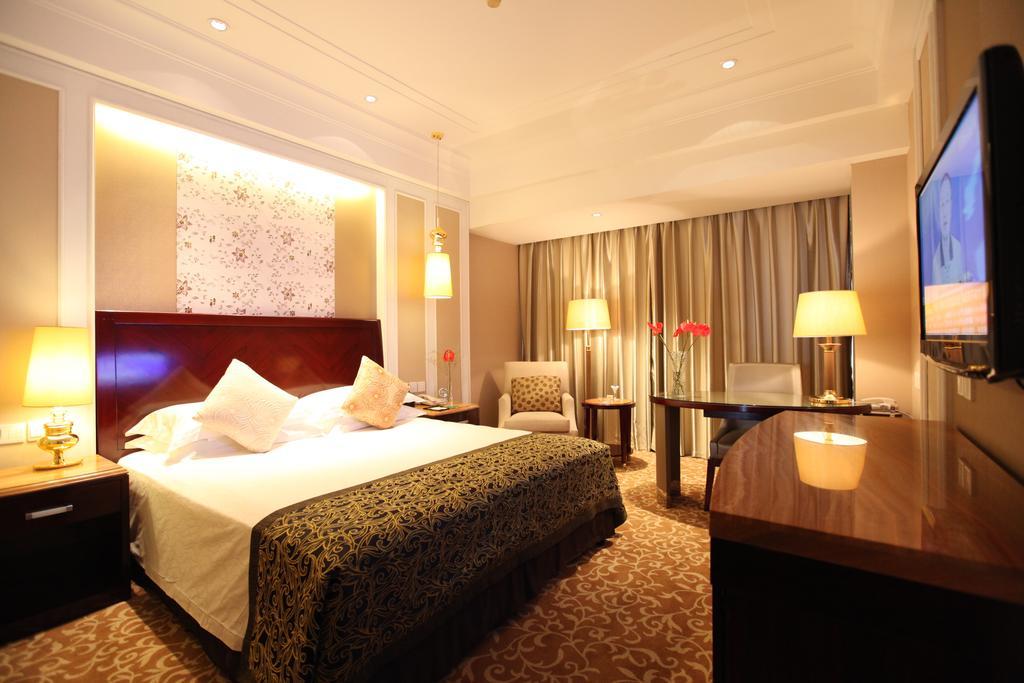 Shao Xing International Hotel Шаосин Стая снимка